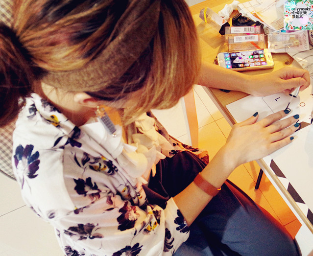 【UNT】帶來秋冬色彩太陽感-光指彩釉双面維納斯 Venus in the cities