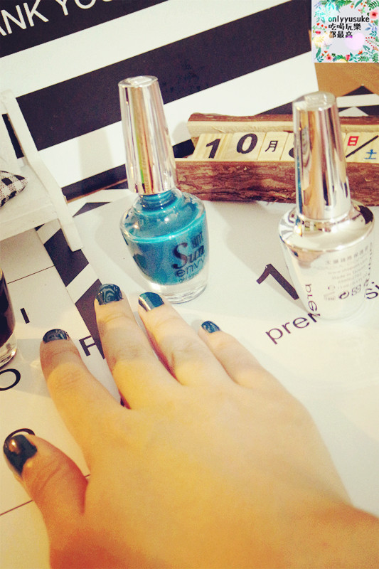 【UNT】帶來秋冬色彩太陽感-光指彩釉双面維納斯 Venus in the cities