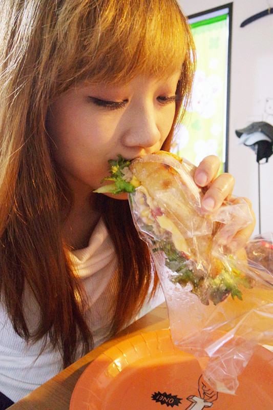 桃園龜山【Bistro181 法式烘焙坊】異國風綠色植物烘焙坊,美味麵包餐盒