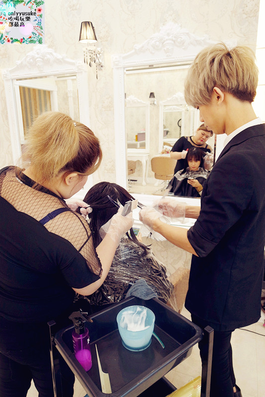 台中南屯美髮♥【Nimfu hair 】日系帥氣親切店長為你打造美麗時尚髮型