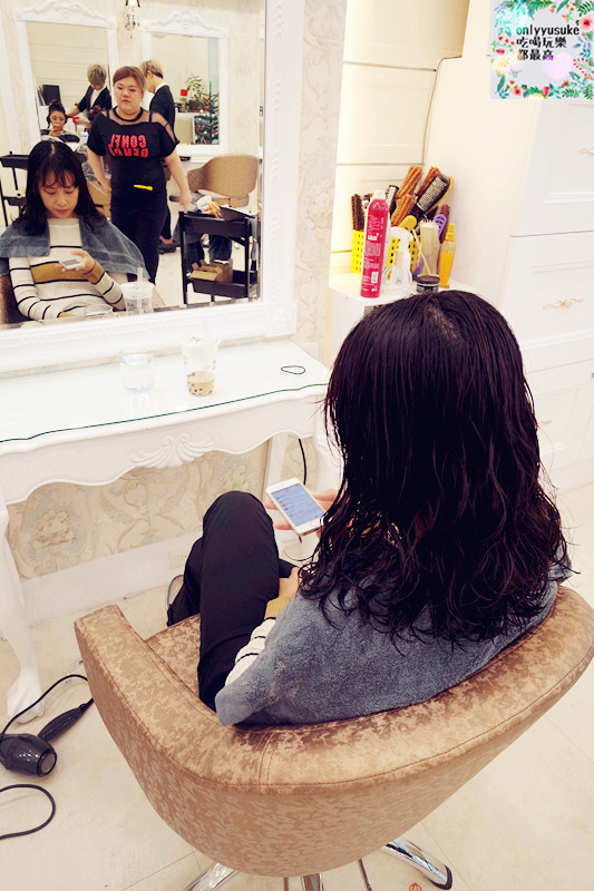 台中南屯美髮♥【Nimfu hair 】日系帥氣親切店長為你打造美麗時尚髮型