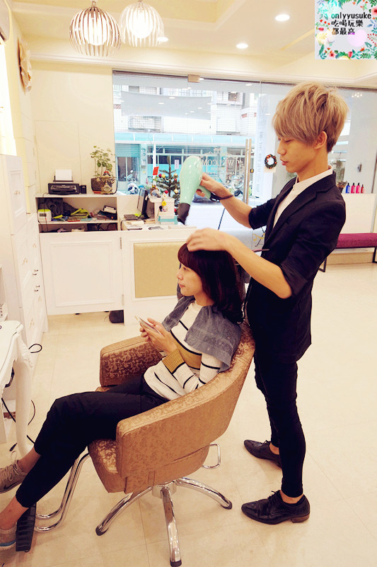台中南屯美髮♥【Nimfu hair 】日系帥氣親切店長為你打造美麗時尚髮型