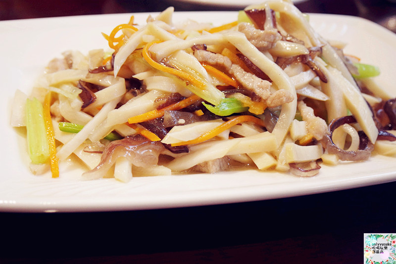 FoOd桃園【弼園春私房麵老菜館】復古店面古風濃情,美味的桃園川菜聚餐餐廳