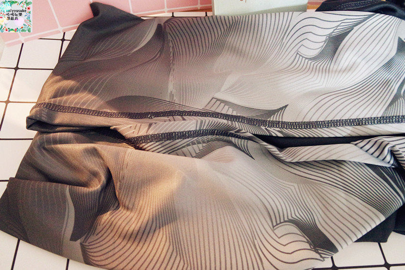 【VOUX 機能緊身褲Irisation灰色】 彈力超好顯瘦高腰包腹運動必備