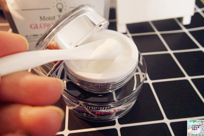 【SEXYLOOK水光亮階速顏霜】30秒超速上妝,一抹透亮看得見保養素顏霜