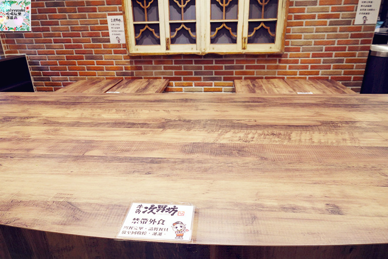 FoOd台中【牛角次男坊日本燒肉丼專門店】美味又霸氣的份量,給你大飽足感的日本丼飯