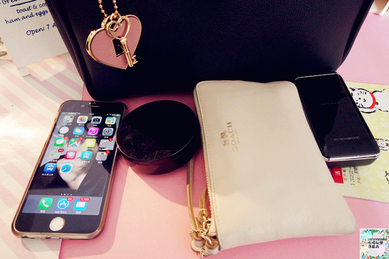 【Robin May愛戀鎖心-蜜糖波士頓包】台灣嚴選質感時尚包,好穿搭,多背法