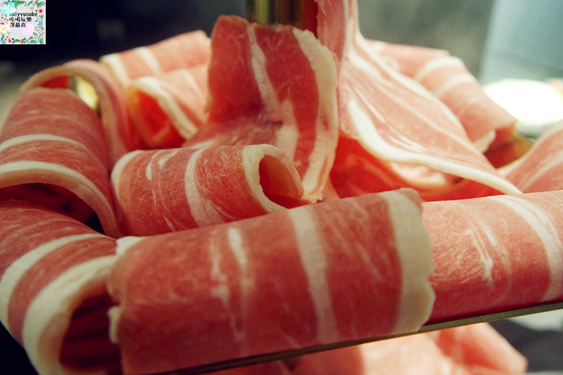 桃園火鍋【圓味涮涮鍋】比吃到飽還要飽的份量滿滿,新鮮肉片,手工火鍋料