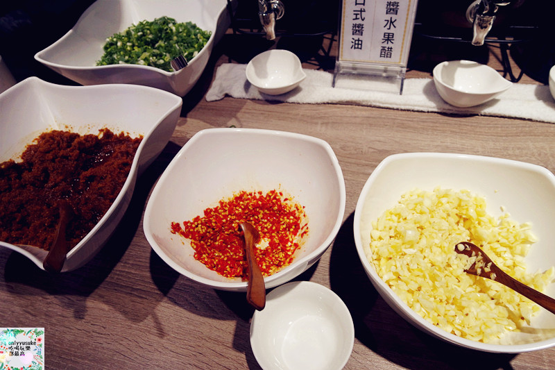 桃園火鍋【圓味涮涮鍋】比吃到飽還要飽的份量滿滿,新鮮肉片,手工火鍋料