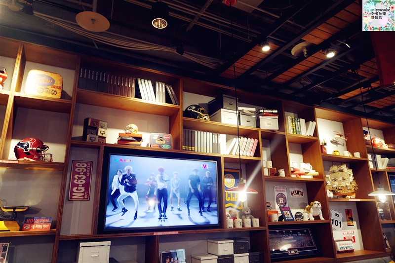 【CAMPUS CAFE-台中廣三SOGO店】大份量美式餐廳,休閒歡樂氛圍享受美味