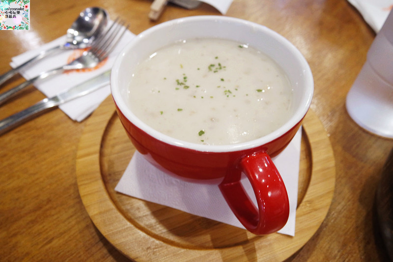 【CAMPUS CAFE-台中廣三SOGO店】大份量美式餐廳,休閒歡樂氛圍享受美味