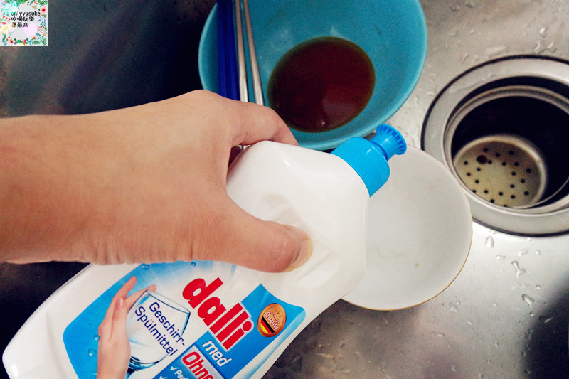 【德國達麗Dalli護手洗碗精】溫和不刺激,呵護雙手,讓每一次洗碗盤快速乾淨