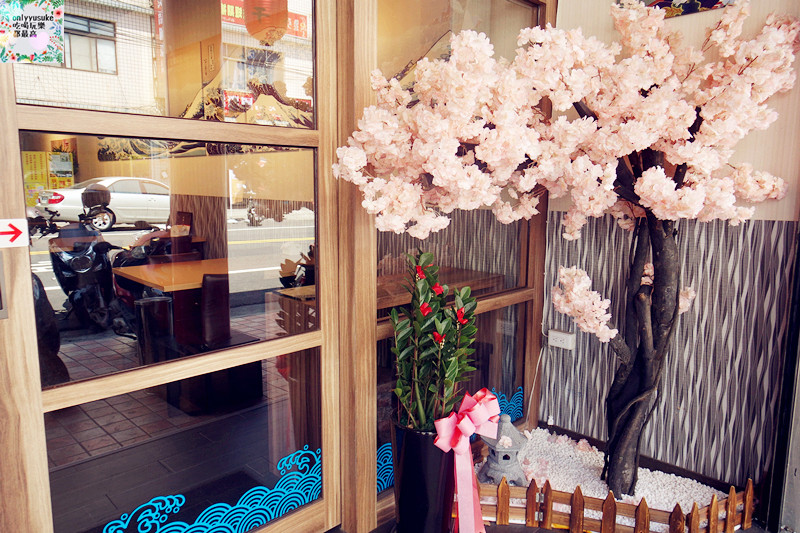 FoOd【千夜一夜干丼飯】桃園丼飯一夜干專門店,必吃的丼飯和一夜干,必喝超特別鹽麴魚片湯