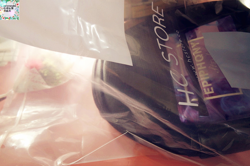 美包分享♥【HC STORE防水後背包】夢幻渲染美觀大方實用,日常也活潑亮麗的穿搭配件