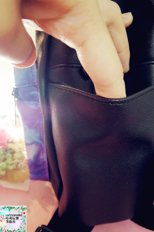 美包分享♥【HC STORE防水後背包】夢幻渲染美觀大方實用,日常也活潑亮麗的穿搭配件