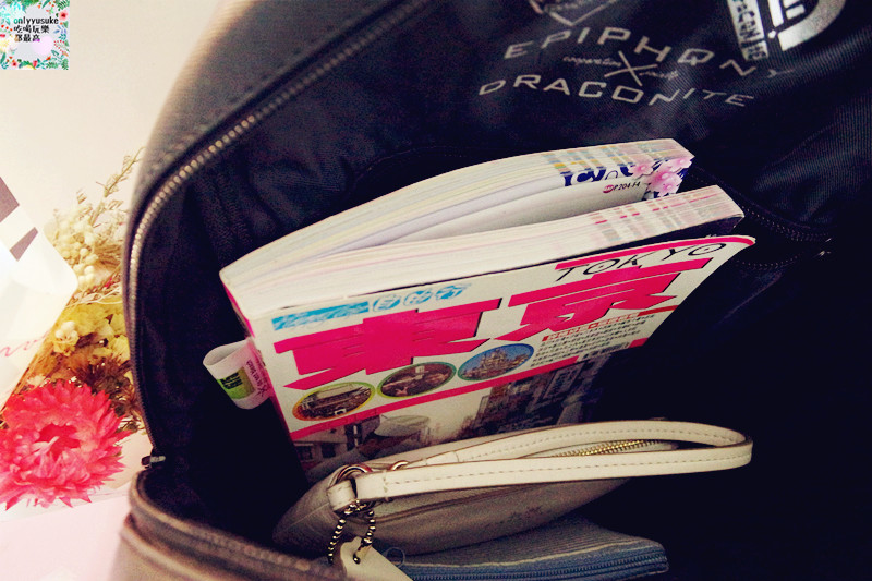 美包分享♥【HC STORE防水後背包】夢幻渲染美觀大方實用,日常也活潑亮麗的穿搭配件