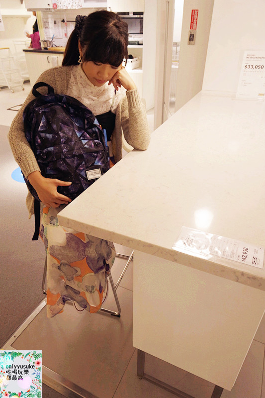 美包分享♥【HC STORE防水後背包】夢幻渲染美觀大方實用,日常也活潑亮麗的穿搭配件