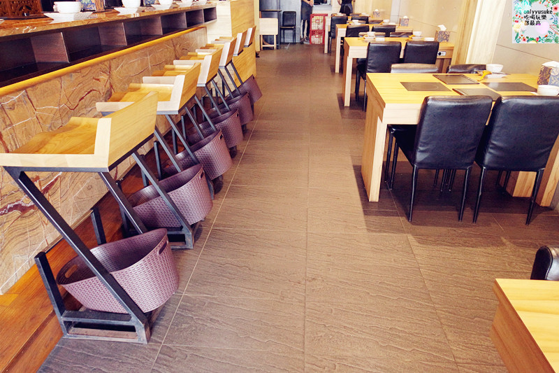 桃園美食中壢火鍋【柚鍋物】夢幻玫瑰牛奶鍋,清爽沾醬,滿足味蕾也是視覺享受