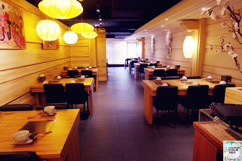 桃園美食中壢火鍋【柚鍋物】夢幻玫瑰牛奶鍋,清爽沾醬,滿足味蕾也是視覺享受