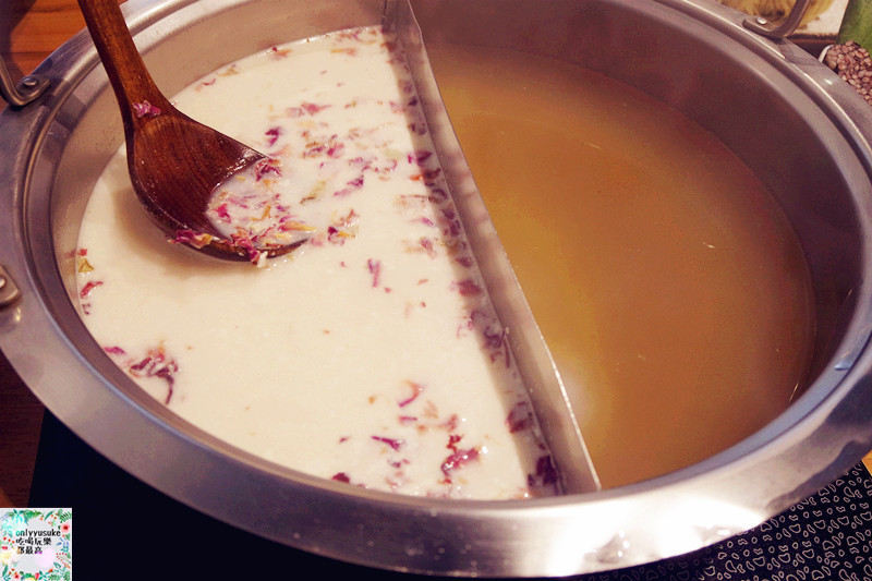 桃園美食中壢火鍋【柚鍋物】夢幻玫瑰牛奶鍋,清爽沾醬,滿足味蕾也是視覺享受