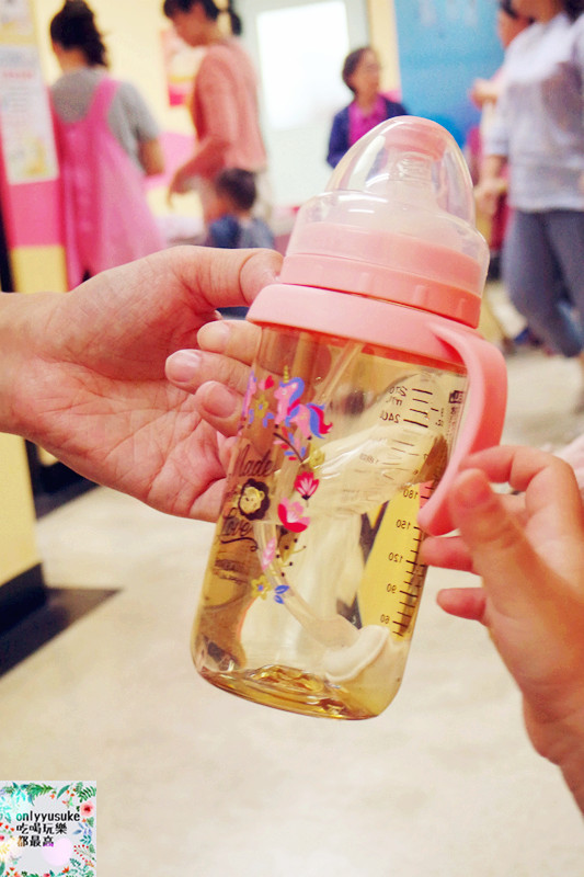 【小獅王辛巴桃樂絲心願PPSU自動把手寬口雙凹中奶瓶】媽咪童心造夢