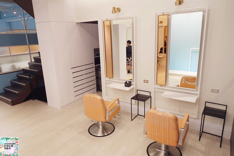 台中北區美髮【Happy hair漢口店】出國姊妹大變色,新髮色,推UNI&SUN