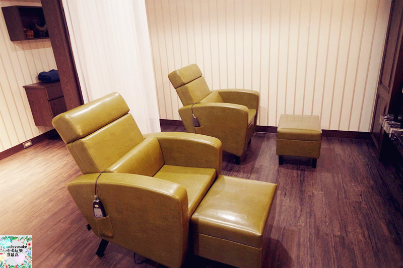 台中北區美髮【Happy hair漢口店】出國姊妹大變色,新髮色,推UNI&SUN