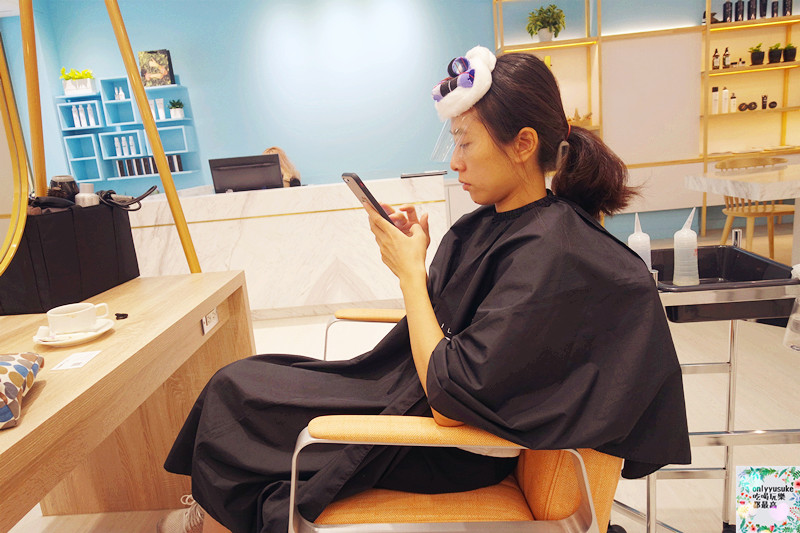 台中北區美髮【Happy hair漢口店】出國姊妹大變色,新髮色,推UNI&SUN