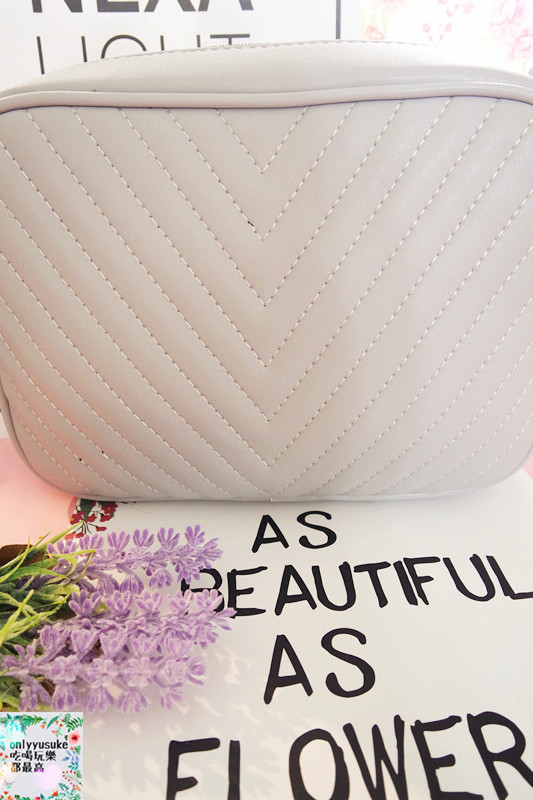 【Robin May茉莉貝兒】方便又輕巧可愛,隨身鏡居然是零錢包,超貼心設計