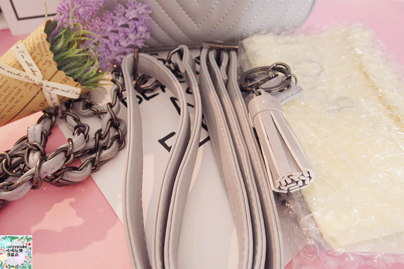 【Robin May茉莉貝兒】方便又輕巧可愛,隨身鏡居然是零錢包,超貼心設計