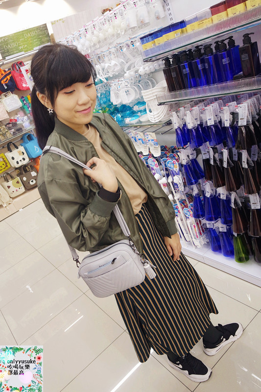 【Robin May茉莉貝兒】方便又輕巧可愛,隨身鏡居然是零錢包,超貼心設計