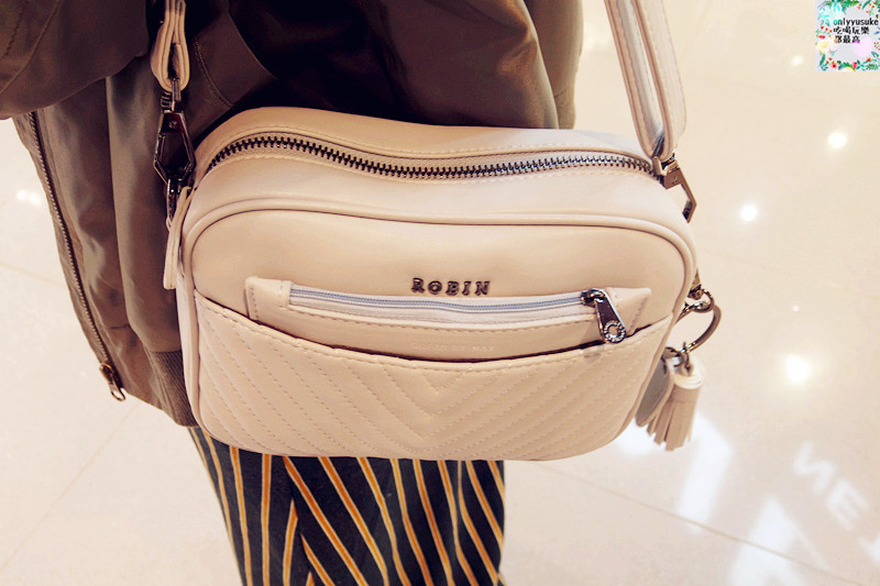 【Robin May茉莉貝兒】方便又輕巧可愛,隨身鏡居然是零錢包,超貼心設計