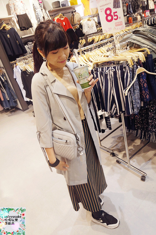 【Robin May茉莉貝兒】方便又輕巧可愛,隨身鏡居然是零錢包,超貼心設計