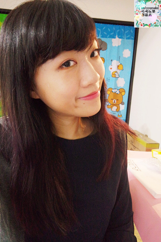 美妝分享【THREE天使煥采精萃粉底】自帶補光神器般的夢幻胖胖瓶,粉底同時也是精華液