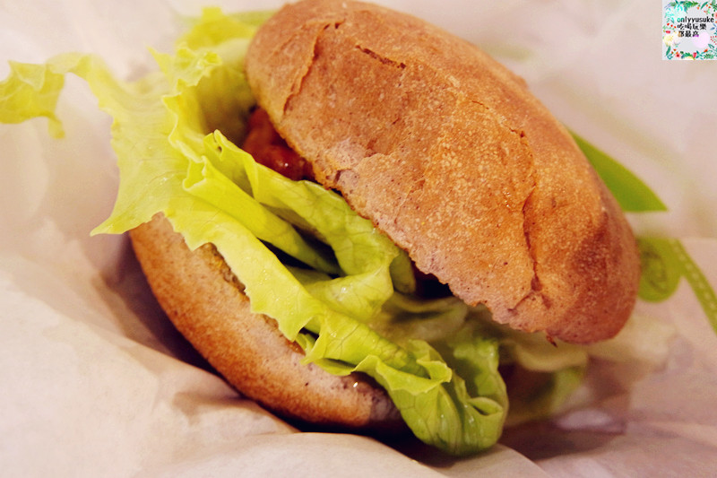 FoOd桃園【蕃茄村Brunch&Cafe國聖店】以健康蔬食概念為出發點的清爽早午餐