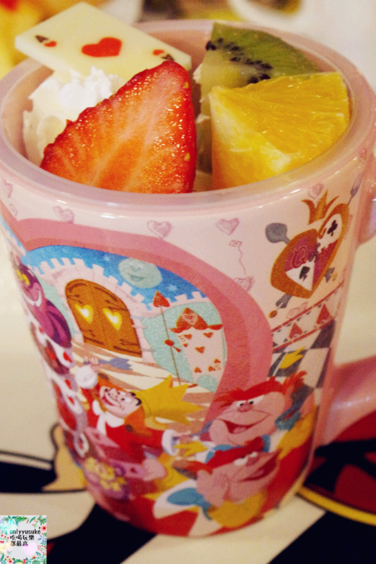 國外旅遊【日本東京迪士尼35週年】紅心女王宴會大廳餐廳