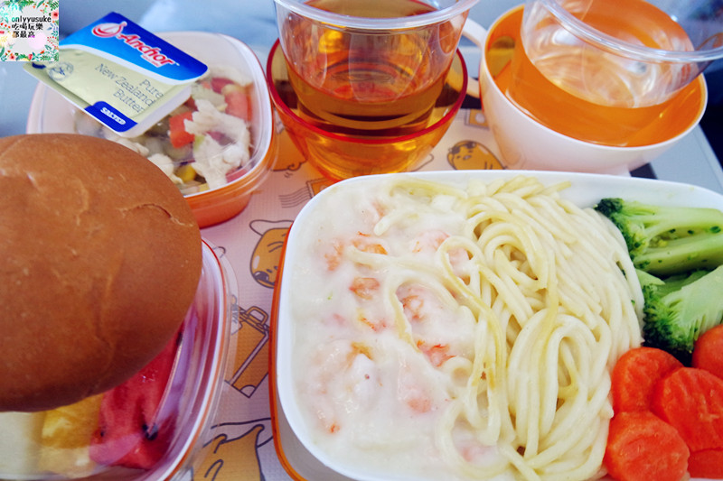 【日本東京自助行DAY1】利木津巴士直達池袋大都會大飯店,美食購物