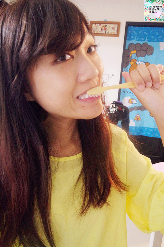 保養分享【WHITE-T8天牙齒全亮速效療程以及藍光亮白修護牙膏】在家也能簡單亮白牙齒