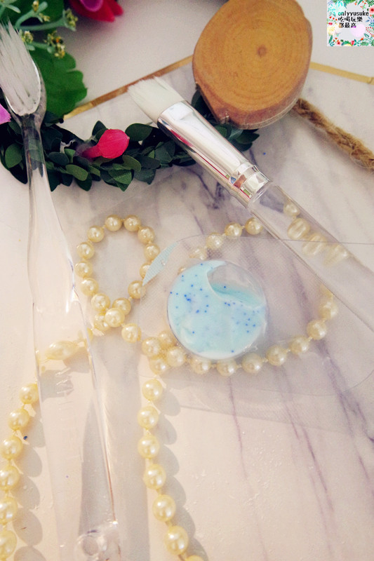 保養分享【WHITE-T8天牙齒全亮速效療程以及藍光亮白修護牙膏】在家也能簡單亮白牙齒