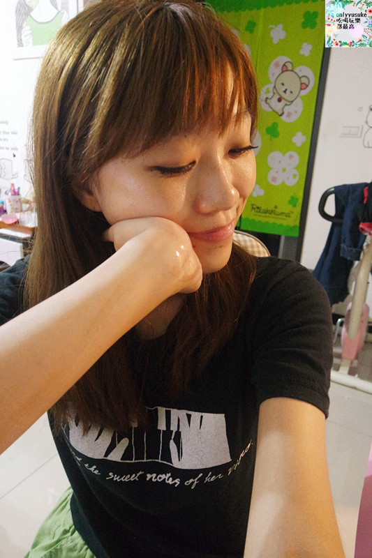 保養分享【日本Fleuri芙露莉淨透毛孔卸妝凝露 】保養從好好卸妝開始,給你潔瑕清爽感受