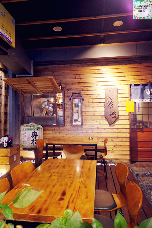 FoOd台中【鳥重地雞燒バーベキュー】各式日式雞肉串燒料理,彈牙口感讓人吃了還想再吃