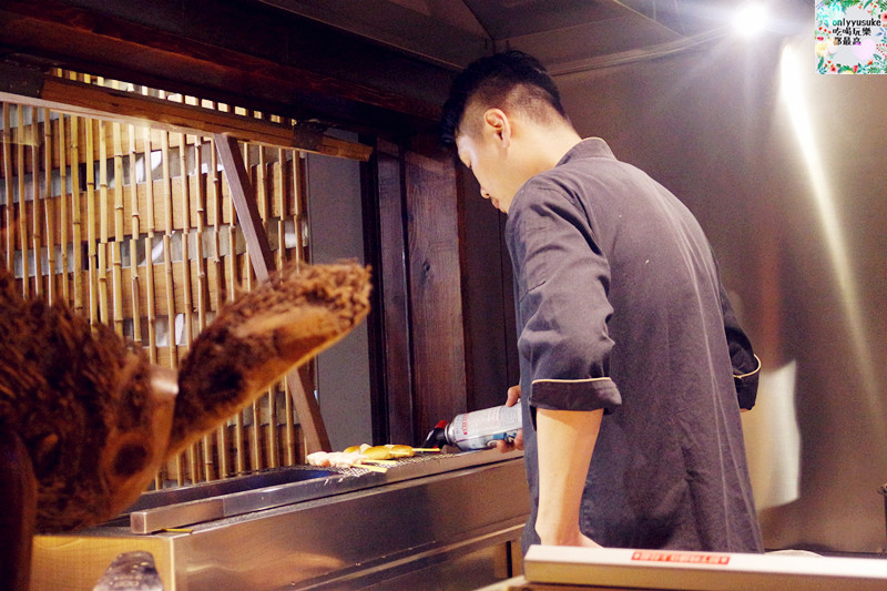 FoOd台中【鳥重地雞燒バーベキュー】各式日式雞肉串燒料理,彈牙口感讓人吃了還想再吃