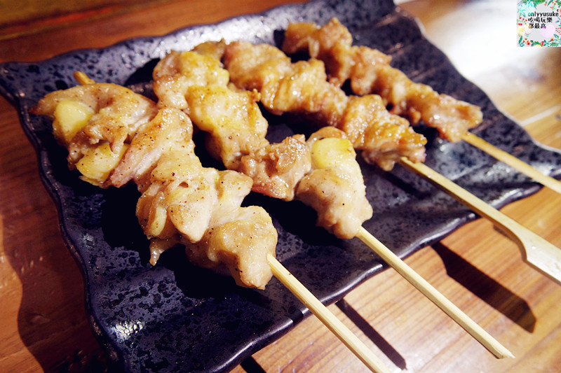 FoOd台中【鳥重地雞燒バーベキュー】各式日式雞肉串燒料理,彈牙口感讓人吃了還想再吃