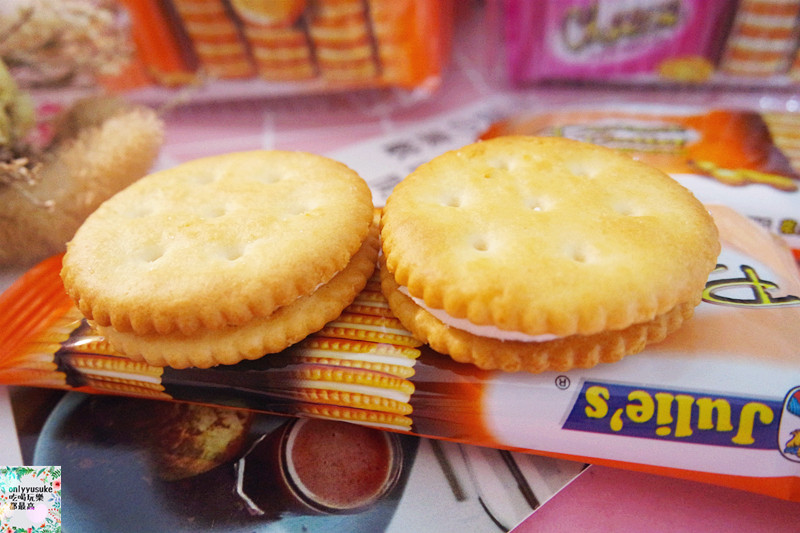 【Julie’s】吃的是懷念的味道,馬來西亞家喻戶曉,酥香茱蒂絲乳酪三明治餅乾