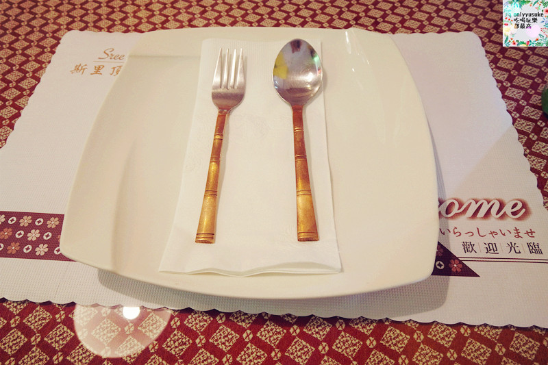 台中【Sree India Palace 斯里印度餐廳】想吃印度料理來這豐富多選餐廳