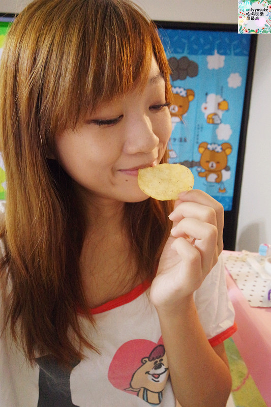 【日本Calbee卡樂比堅脆洋芋片】越吃越香特別捲狀,堅脆口感吃到無法停下