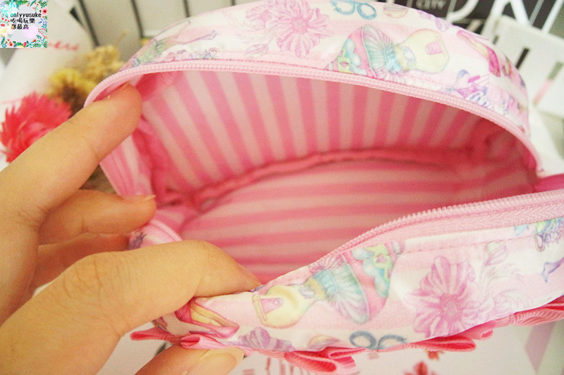 夢幻分享【ECONECO繪子貓】夢幻化妝包,療癒系文具組,極度夢幻代表