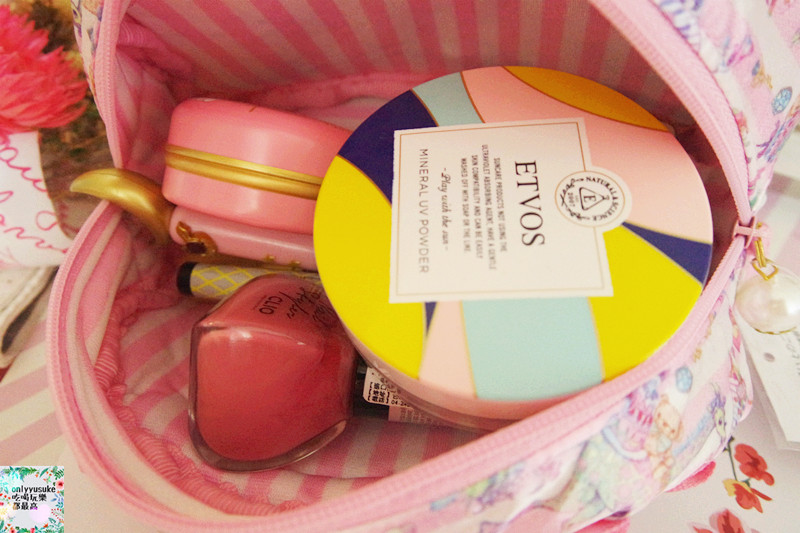 夢幻分享【ECONECO繪子貓】夢幻化妝包,療癒系文具組,極度夢幻代表