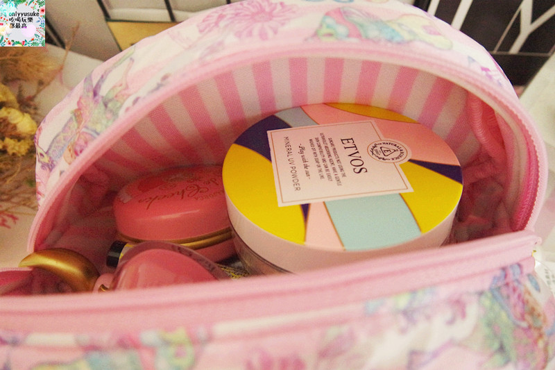 夢幻分享【ECONECO繪子貓】夢幻化妝包,療癒系文具組,極度夢幻代表