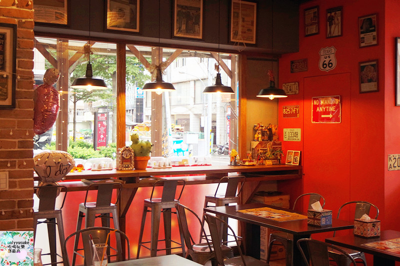 FoOd桃園【O Dreams 夢享餐廳】給人一派休閒感的聚會餐廳,超好吃薄片披薩